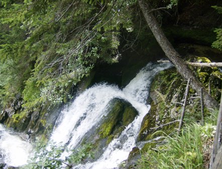 ...kurz vor dem Wasserfall