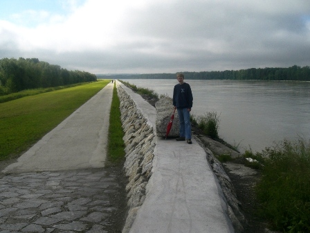 Gerhard auf der 'Chinesischen Mauer' von Au