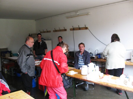 ...die Mitarbeiter an der Labestelle