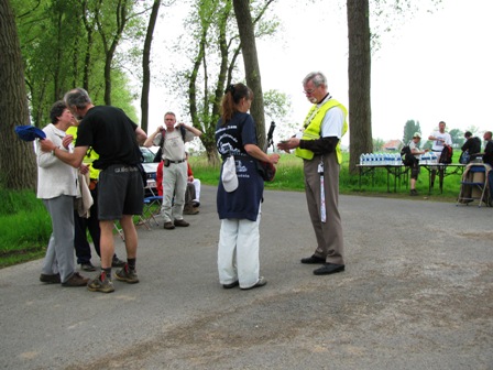 ...aber zunächst muß diese Kontrolle passiert werden