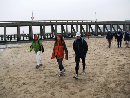 2 weitere Österreichen werden entdeckt - Anne Peterka und Christian