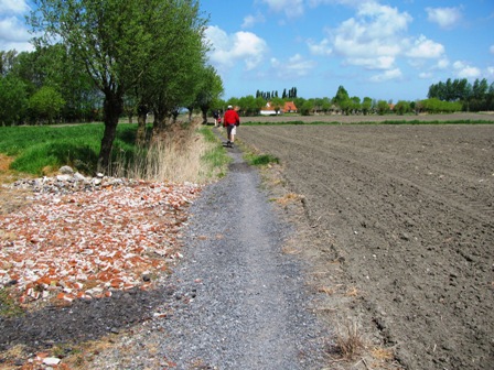 Endlich mal ein Schotterpfad