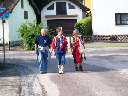 ...während die ersten Wanderfreunde...