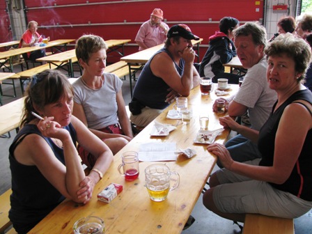 Die Wanderer der 20er Strecke haben die verlorenen Kalorien ebenfalls wieder nachgetankt