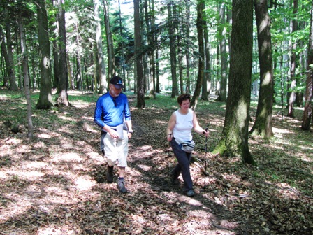 Alfred verkürzt Monika mit zahlreichen netten Gesprächen die 42 Kilometer