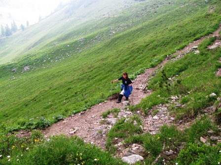 Karin liiiiebt diese letzte Alm und den knackigen Aufstieg so richtig - man hörts an markigen Sprüchen (schmunzel)