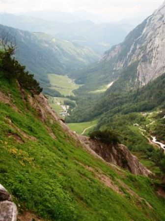 Der Blick vom Stripsenjoch ins Tal