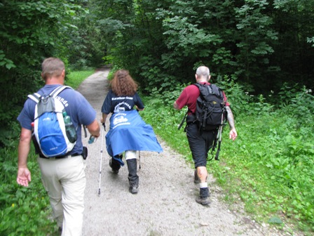 Mit Riesenschritten geht es auf die letzten 6 Kilometer