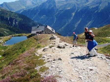 Karin und Helmut kurz vor der Friedrichshafner Hütte