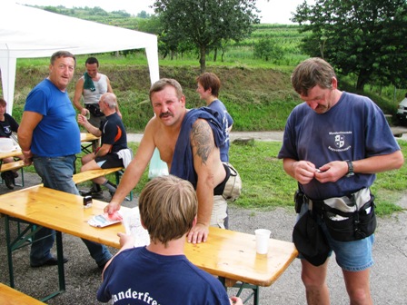 An der 8.K+L nach rund 31,6 km ist unserm Quaxi bereits so richtig warm geworden