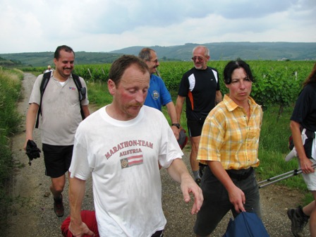 Ruth mit etwas skeptischen Blick - was hat ihr der Pitz'n Sepp da wohl erzählt (er blickt so unschuldig)