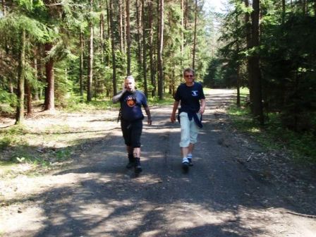 Gepetto telefoniert mit der Heimat