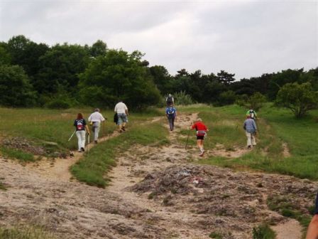 Wanderer im Anstieg zum Kleinen Sattel
