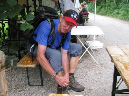 ...Heinrich Skerbinz bei dieser Labestelle