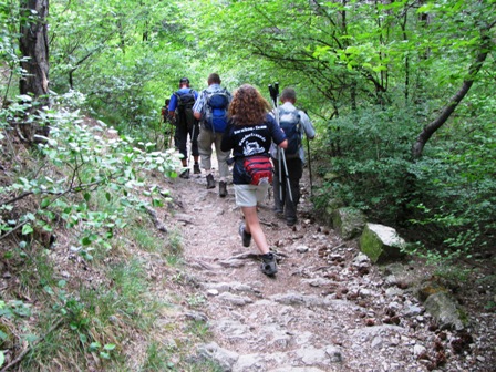 Gemeinsam beginnt der letzte Abstieg über die Goldene Stiege