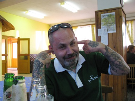 Gepetto ist kein Fan vom Bauern-Jazz auf Tschechisch