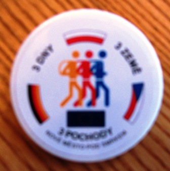 Diesen Erinnerungsbutton gabs auch noch dazu