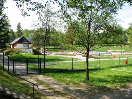 Das Freibad von Olbersdorf wenige Meter vom Ziel entfernt