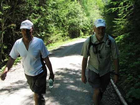 Franz und Alfred im Anstieg Richtung Sonnenalm