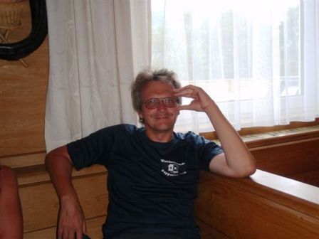 Auch Helden werden müde - Helmi ist nach diesem Marathon bei den hohen Temperaturen doch ziemlich geschafft - aber 'Super wars'