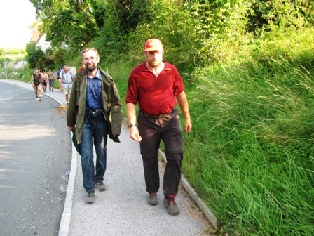Zwei Wanderleiter im Fachgesprch - EVG Prsident Johannes Leopold und Christian Laczkovits