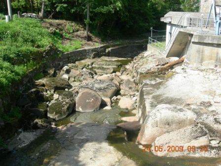 An der 'Staumauer' von Hoheneich