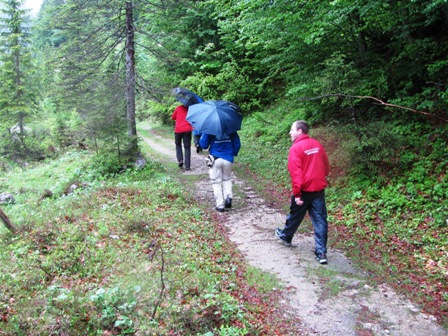 Auf dem Weg durchs Gnanitztal begab