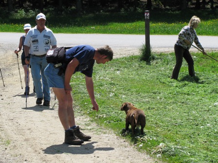 Unser Obmann bringt den Hund zum Knurren