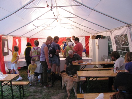 Die 4. K+L - die Schafkäsestation ist erreicht (ENDLICH! - wir haben uns schon das ganze Jahr auf den Schafkäse gefreut)