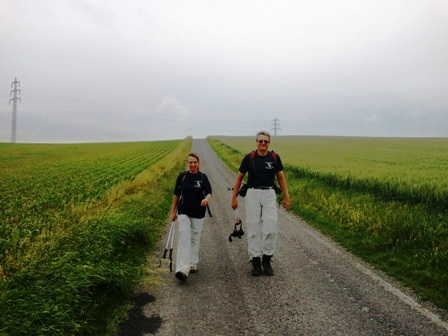 Zirberl und Opa-Helmut im hungrigen Schritt nach Wilhersdorf