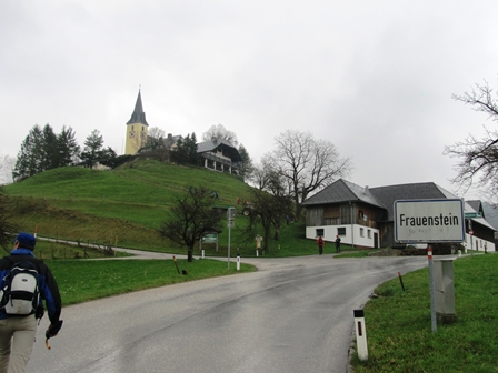 Blick zur Wallfahrtskirche Frauenstein