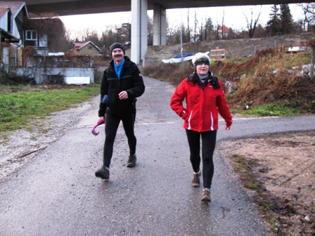 Josef Sellmaier und Doris Lasslop auf den letzten Kilometern immer noch bester Laune