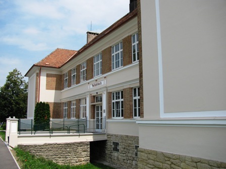 Die Volksschule von Steinbrückl